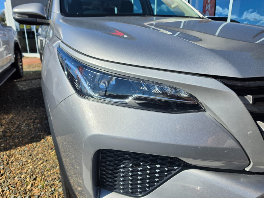 2024 Toyota Fortuner GUN156R GX SUV Image 11