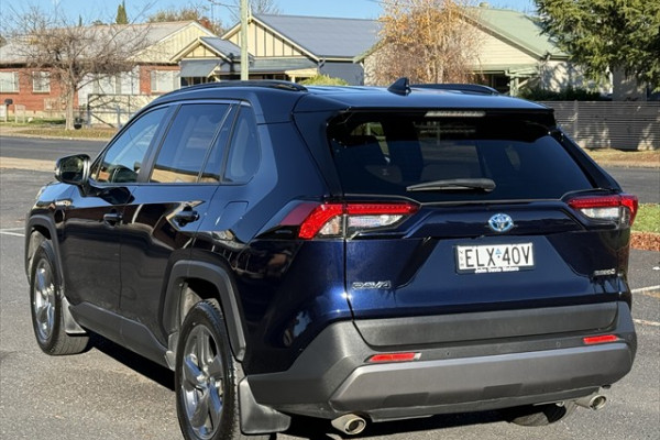 2020 Toyota RAV4 AXAH54R GXL Hybrid SUV Image 3