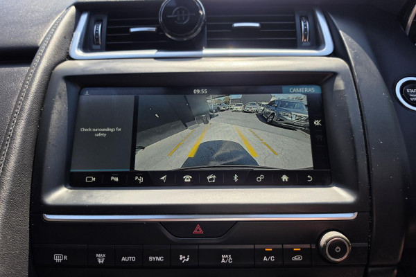 2019 Jaguar E-PACE X540 P200 SE SUV Image 21
