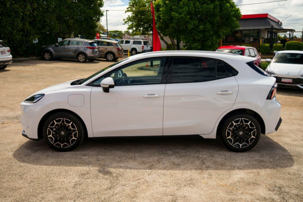 2026 MG MG4 EV Urban AH4E Essence 43 Hatch Image 4