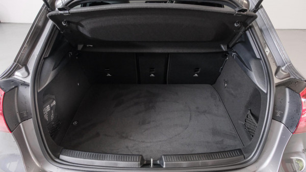 2025 Mercedes-Benz A-Class W177 A250 Special Edition Hatch image 9