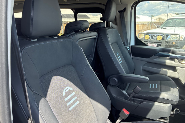 2024 MY24.5 Ford Tourneo AV Active People Mover Image 13