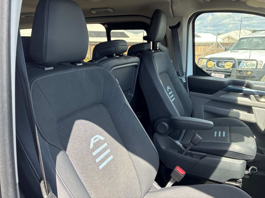 2024 MY24.5 Ford Tourneo AV Active People Mover Image 13