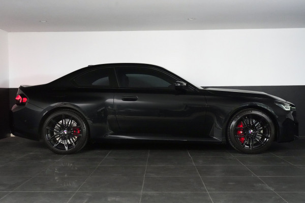 2025 BMW M2 Coupe Image 4