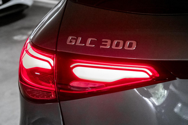 2023 Mercedes-Benz GLC-Class X254 GLC300 SUV image 22