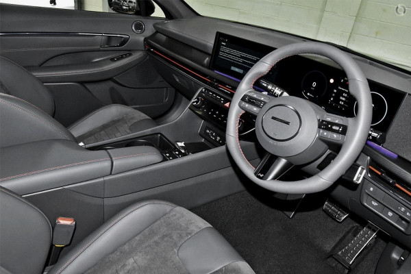 2026 Hyundai Sonata DN8.V4 N Line Sedan Image 9