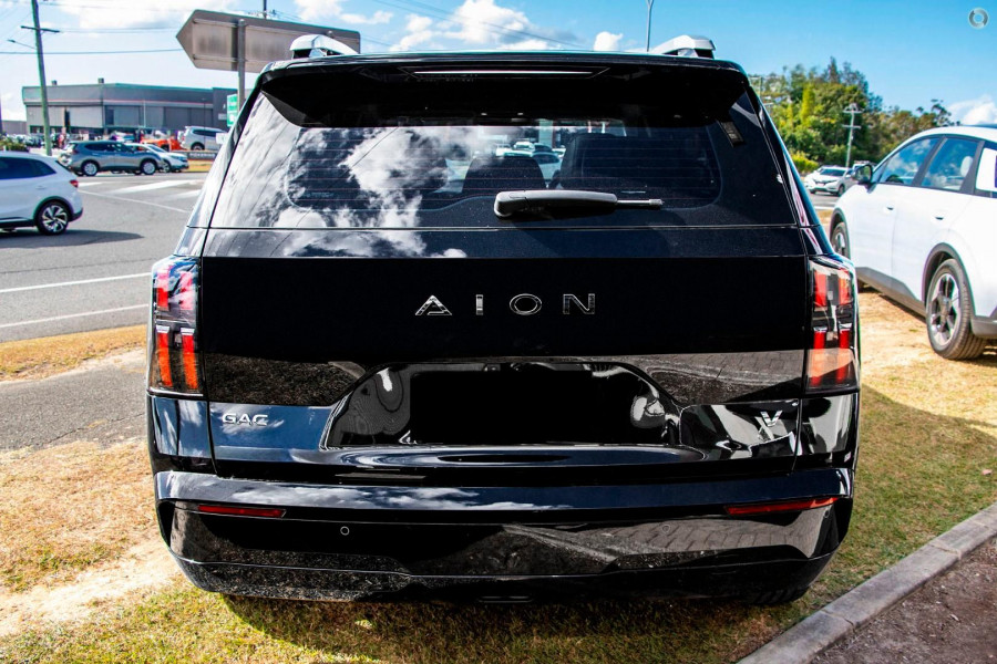 2026 GAC AION V  Premium SUV Image 3