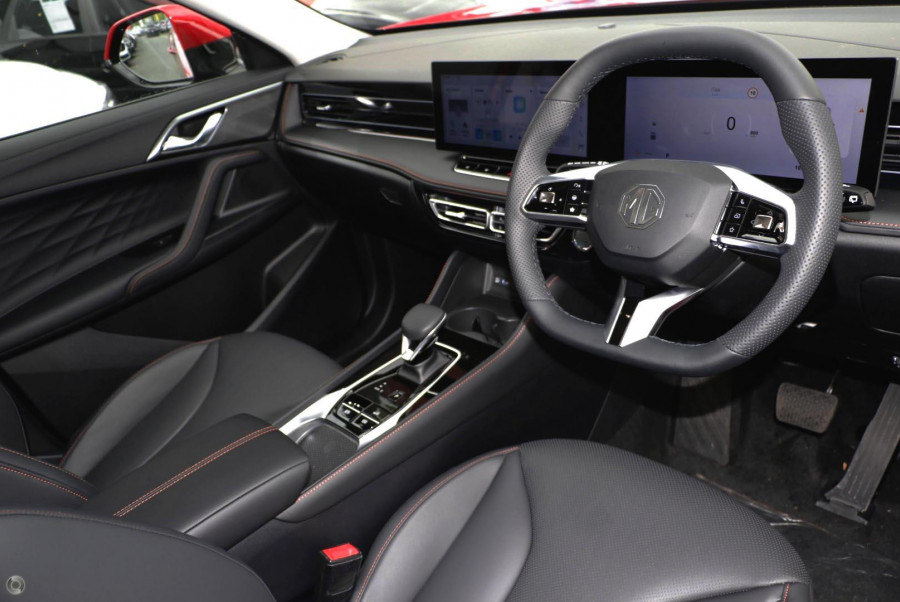 2025 MG HS AS33 Essence SUV Image 6