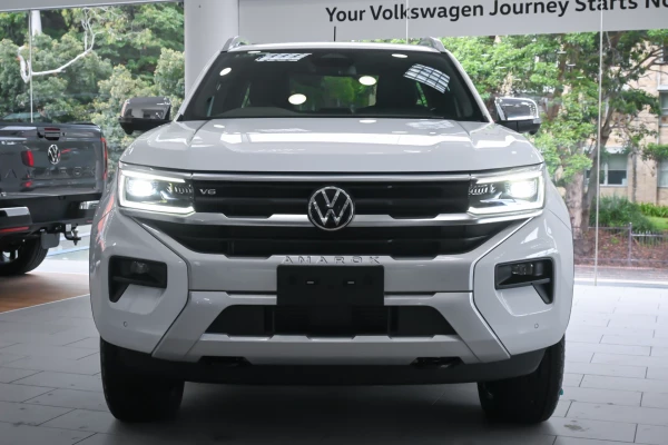 2025 Volkswagen Amarok NF TDI600 Aventura Ute Image 4
