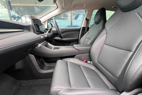 2026 MG MG4 EV Urban AH4E Essence 43 Hatch Image 20