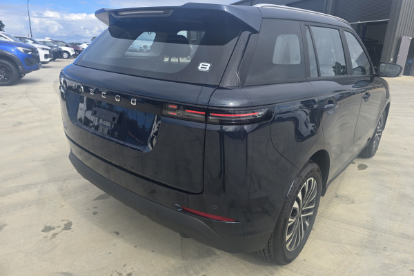 2026 Jaecoo J5  Summit SUV Image 9