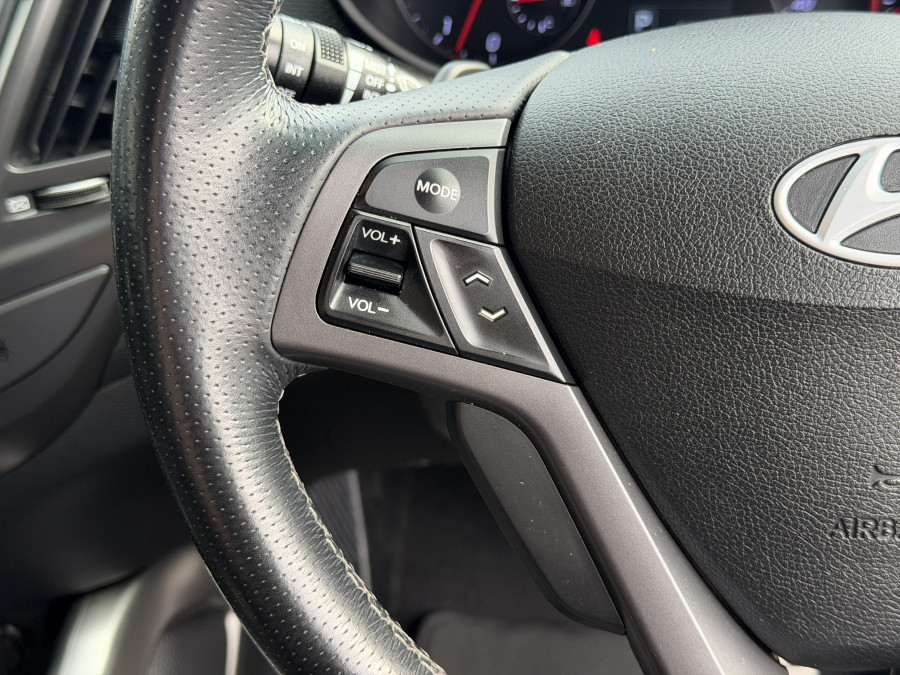 2016 Hyundai Veloster FS5 Series II SR Turbo Hatch Image 18