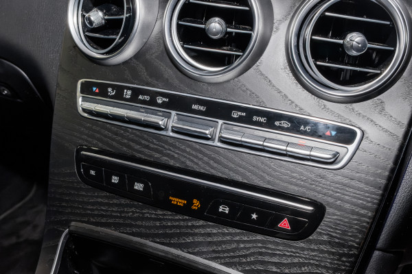 2021 Mercedes-Benz GLC-Class X253 GLC300 SUV image 17