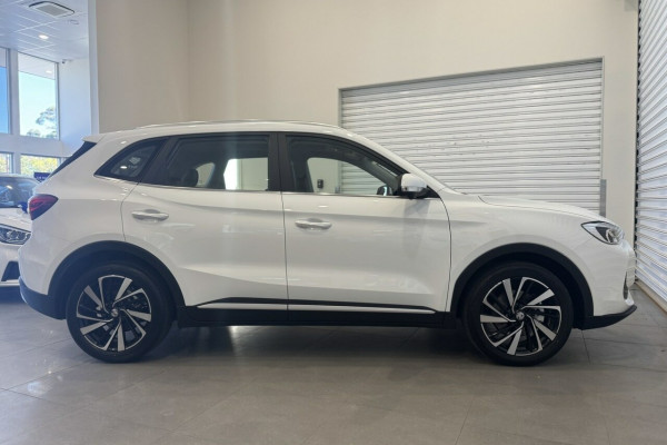 2024 MY24.5 MG ZS ZS32 Essence SUV