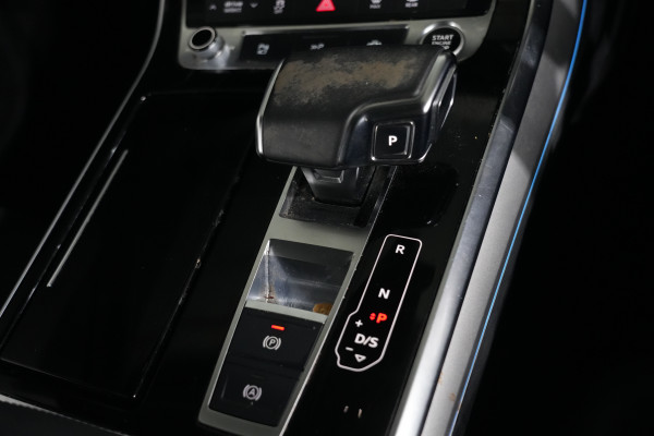 2022 Audi Q7 4M 45 TDI SUV Image 17