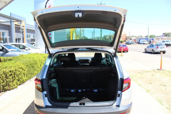 2019 Skoda Karoq NU 110TSI Suv Image 5