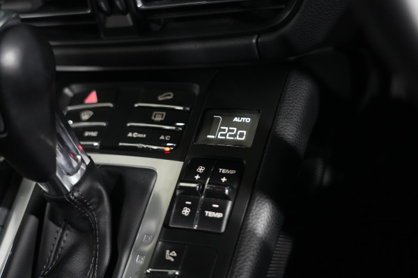 2020 Porsche Macan GTS SUV image 19