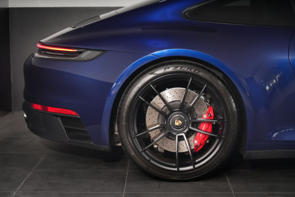 2022 Porsche 911 Carrera GTS Coupe Image 5