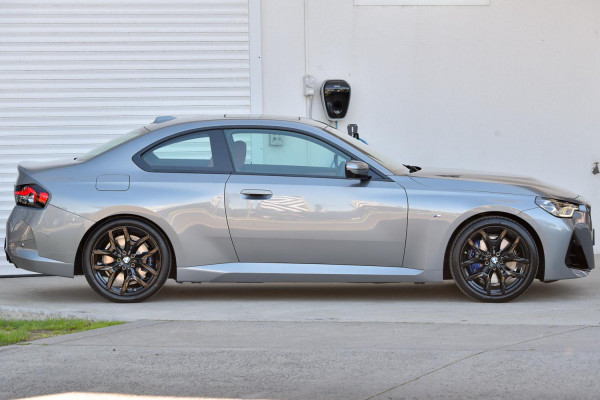 2026 BMW 2 Series G42 230i M Sport Coupe image 3