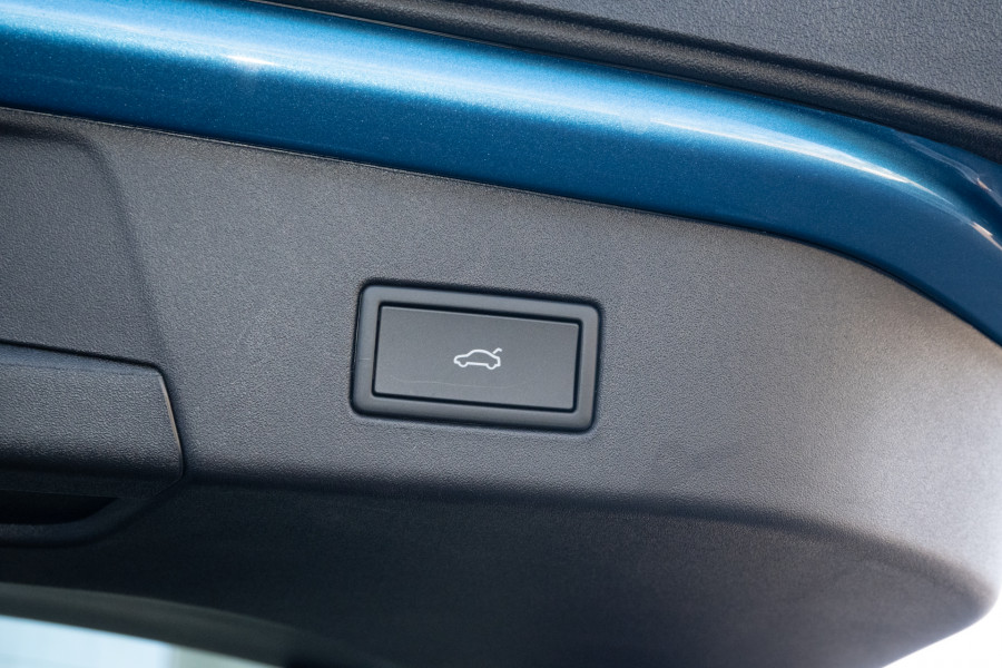 2025 Volkswagen ID. 5 E2 Pro SUV Image 21