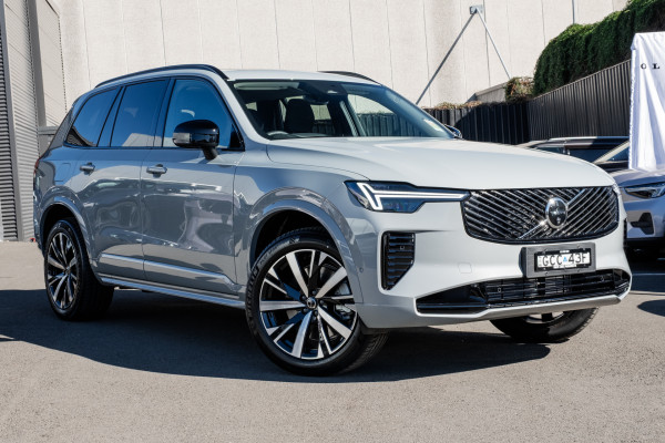 2026 Volvo XC90 L Series Plus T8 Plug-in Hybrid Dark SUV