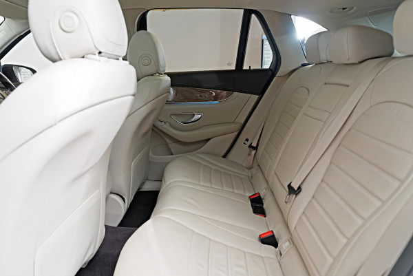2016 Mercedes-Benz GLC-Class X253 GLC250 d SUV image 9