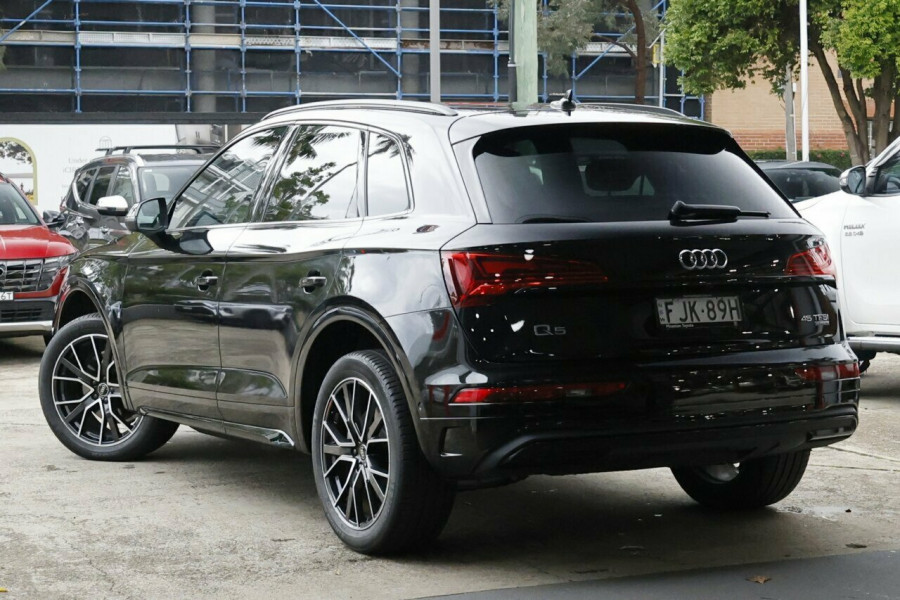 2024 Audi Q5 FY 45 TFSI sport SUV Image 3