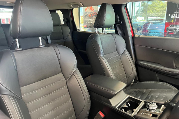 2024 Mitsubishi Outlander ZM Aspire SUV Image 12