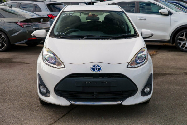2020 Toyota Prius C NHP10R Hatch Image 5