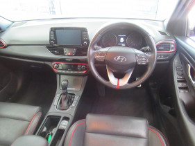 2017 MY18 Hyundai i30 PD SR Hatchback