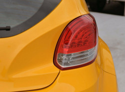 2012 Hyundai Veloster FS + Hatchback