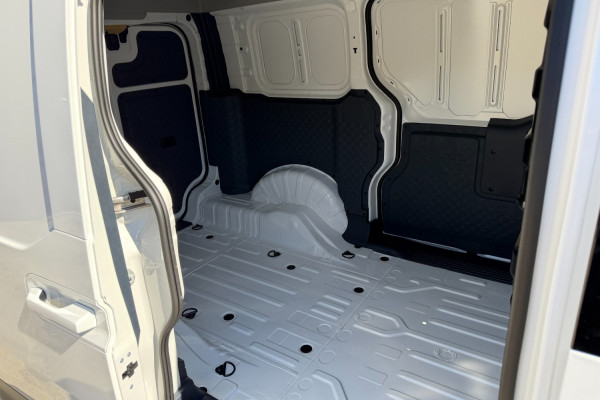 2026 Kia PV5 SW Cargo S Long Range Van Image 9