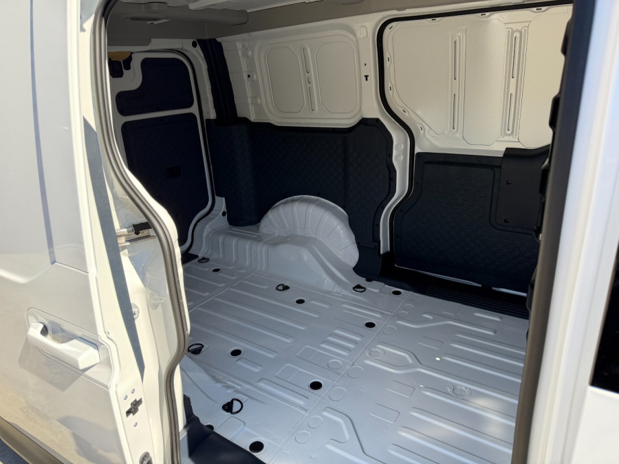 2026 Kia PV5 SW Cargo S Long Range Van Image 9