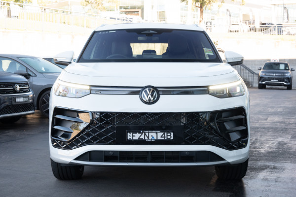 2026 Volkswagen Tayron R4 200TSI eHybrid R-Line SUV
