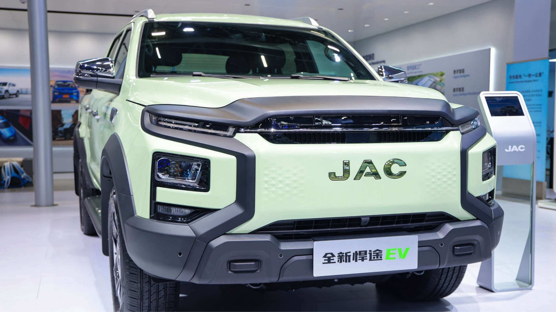 JAC T9 EV dual-cab Ute to make its Australian premiere at the 2025 Melbourne Motor Show.