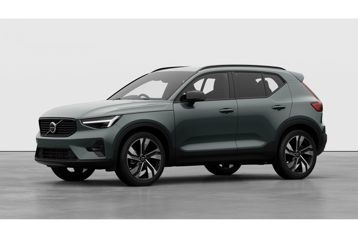 2026 Volvo XC40 XZ Ultra B4 Dark SUV