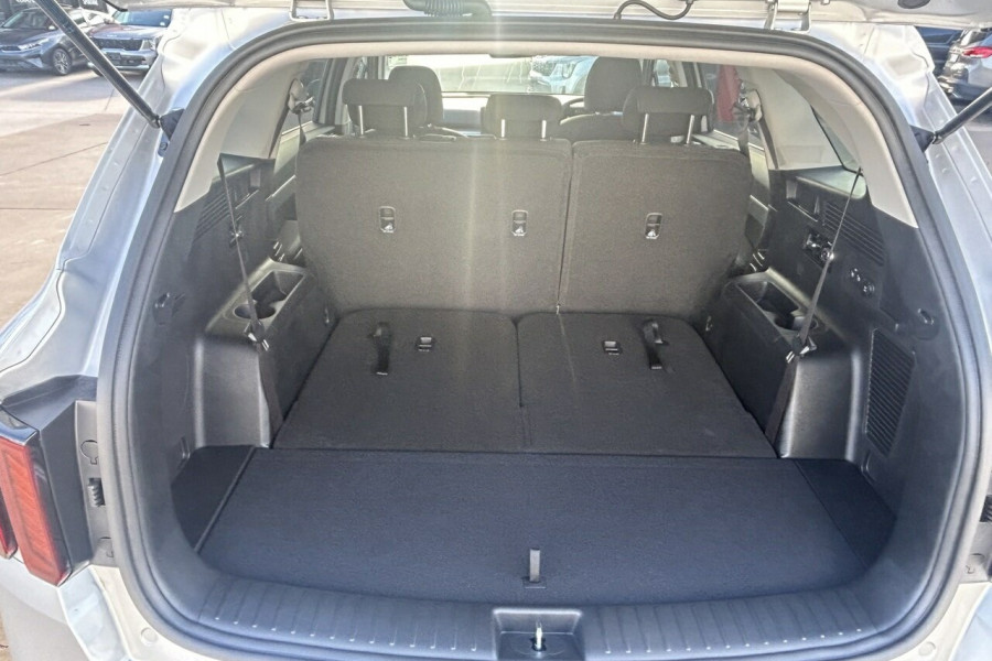 2024 MY25 Kia Sorento MQ4 PE Sport SUV Image 6