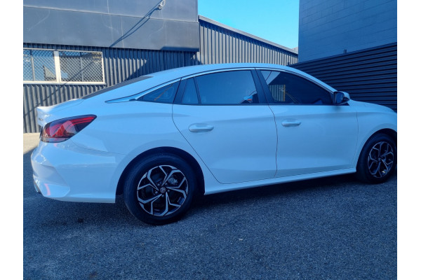 2023 MG MG5 AP32 Vibe Sedan Image 5