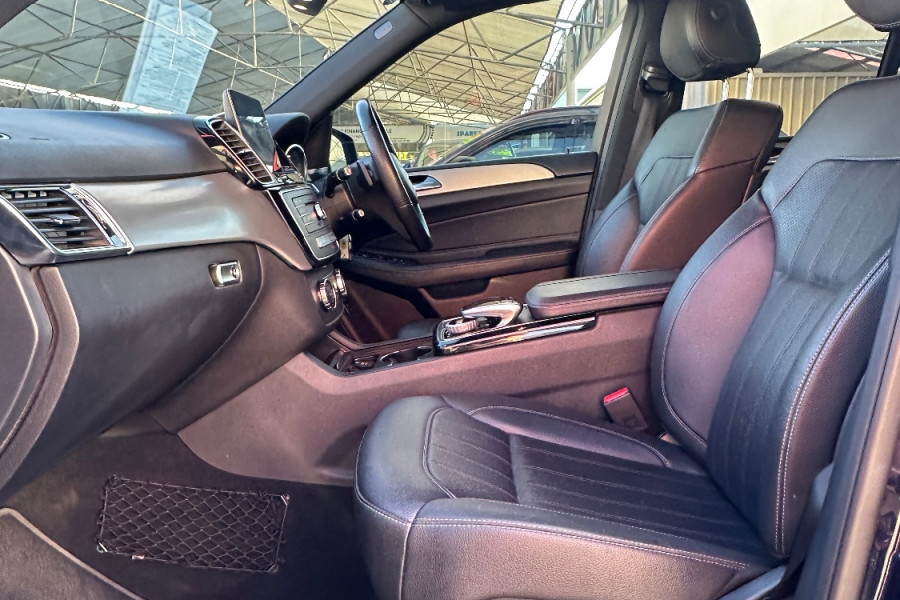 2018 MY18.55 Mercedes-Benz GLE-Class GLE250 d SUV Image 9