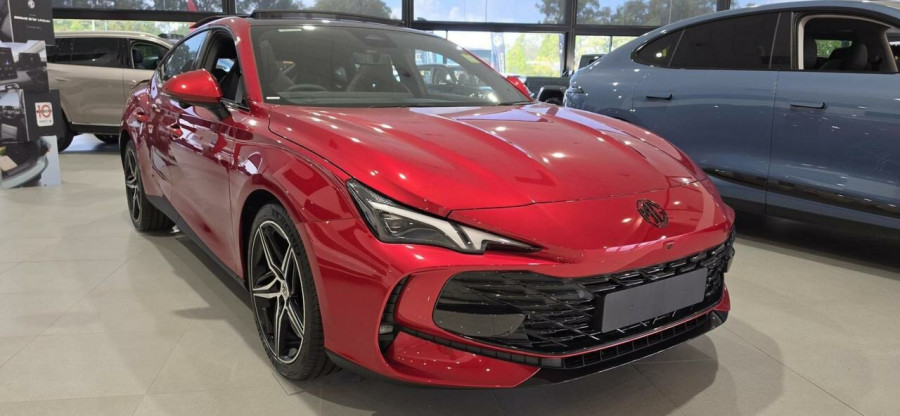 2025 MG MG7 IP42 Essence Sedan Image 1