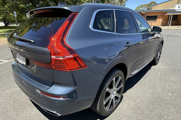 2020 Volvo XC60 UZ D4 Inscription SUV Image 3