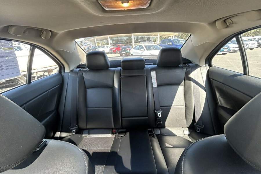 2012 Suzuki Kizashi FR MY11 Prestige Sedan Image 20