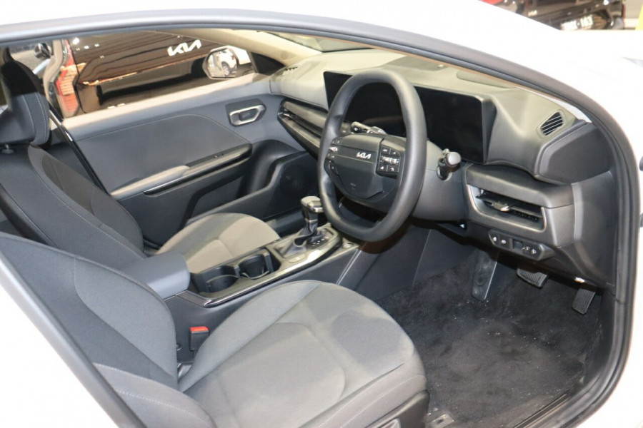 2025 Kia K4 CL4m S Sedan Image 20
