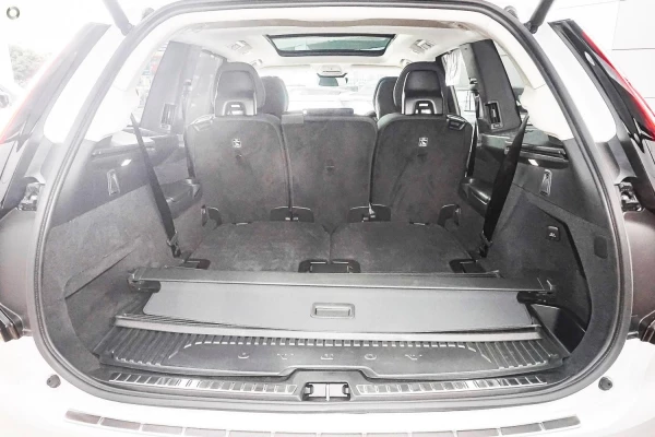 2026 Volvo XC90 L Series Plus B5 Bright SUV Image 9