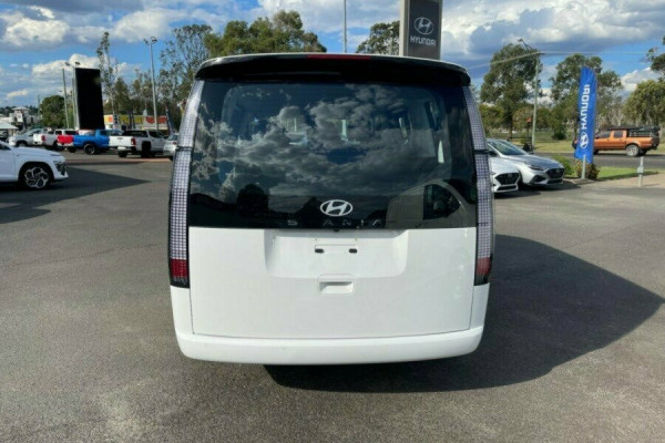 2024 MY25 Hyundai Staria US4.V3 Elite People Mover Image 5