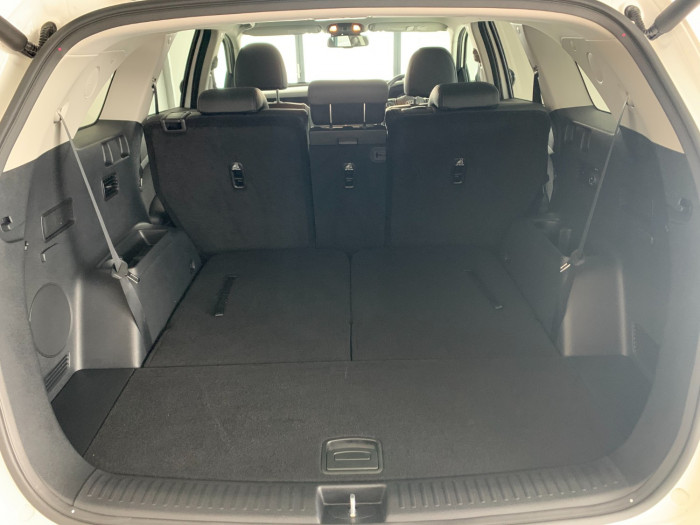 2019 MY20 Kia Sorento UM SLi Suv Image 12