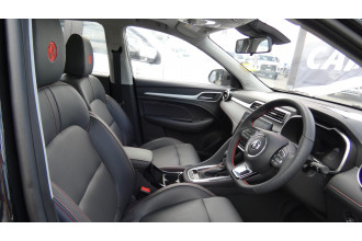 2024 MG ZST S13 ESSENCE SUV