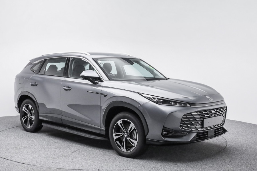 2026 MG HS Super Hybrid Excite SUV Image 1