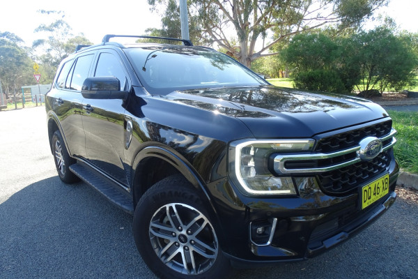 2022 Ford Everest UB Trend SUV Image 1