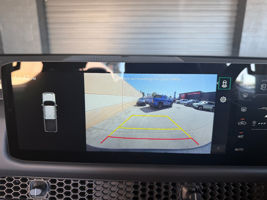 2025 MY26 Kia Tasman TK SX+ Ute Image 15